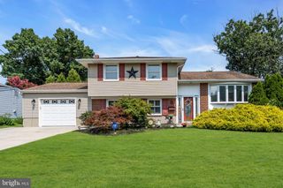 19 TIMBER CREEK RD, Stratford, NJ 08084