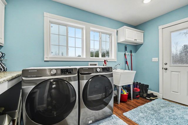 1400 W M-55, Tawas Twp, MI 48763