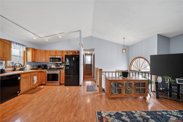 70 Tannery Road, Constantia, NY 13044