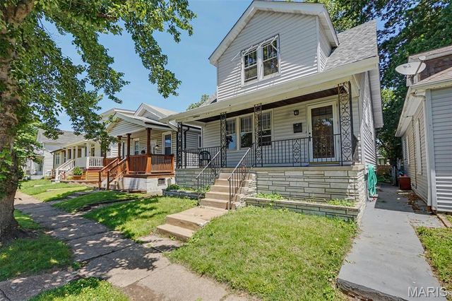 5325 Blow Street, St Louis, MO 63109
