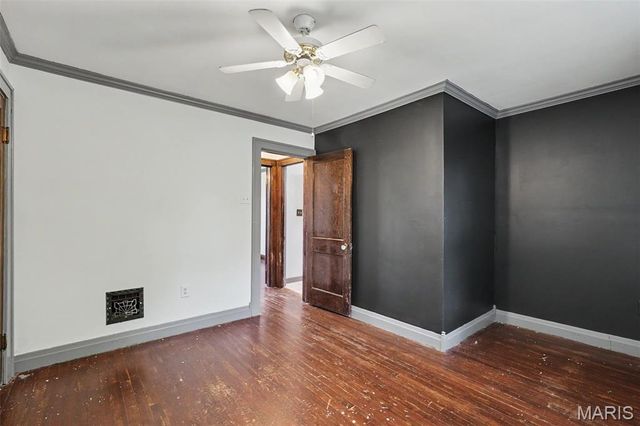 5325 Blow Street, St Louis, MO 63109
