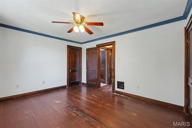 5325 Blow Street, St Louis, MO 63109