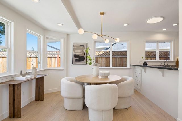 601 Spar Drive, Redwood City, CA 94065