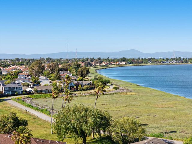 601 Spar Drive, Redwood City, CA 94065