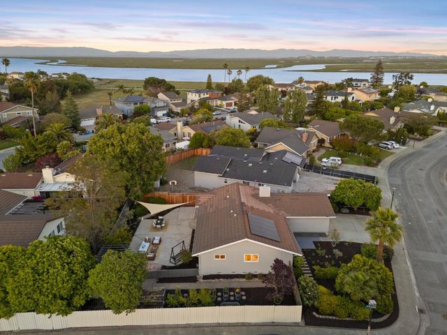 601 Spar Drive, Redwood City, CA 94065