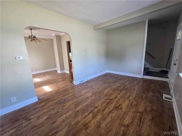 1869 Cleveland Avenue, Niagara Falls, NY 14305