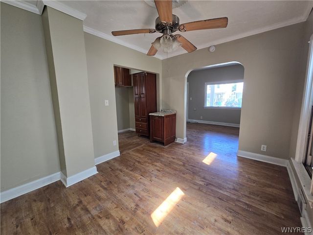 1869 Cleveland Avenue, Niagara Falls, NY 14305