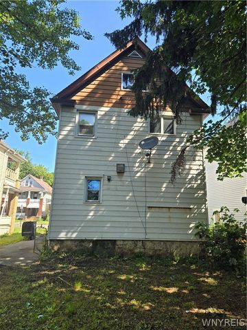 1869 Cleveland Avenue, Niagara Falls, NY 14305