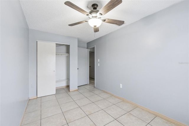 25 LAKE VILLA WAY, Kissimmee, FL 34743