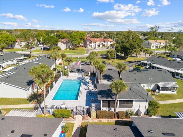 25 LAKE VILLA WAY, Kissimmee, FL 34743