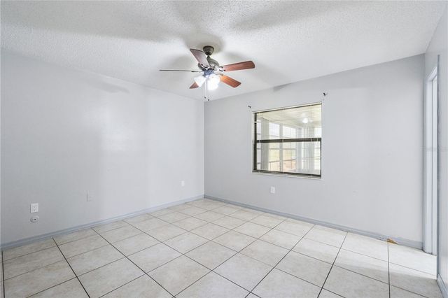 25 LAKE VILLA WAY, Kissimmee, FL 34743