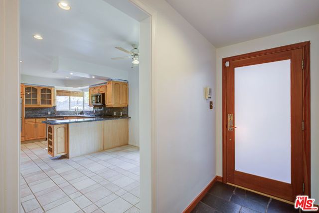 15511 Woodcrest Drive, Sherman Oaks, CA 91403