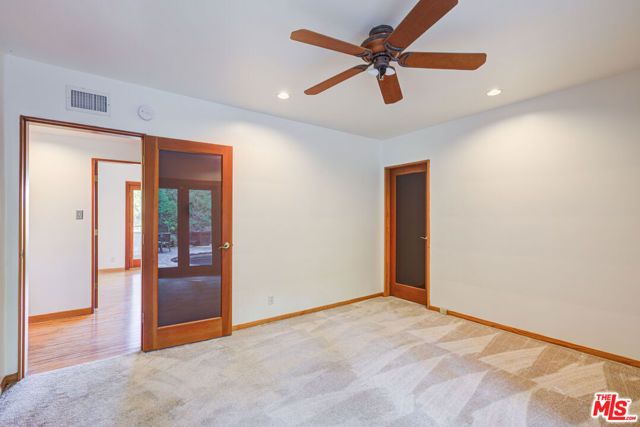 15511 Woodcrest Drive, Sherman Oaks, CA 91403