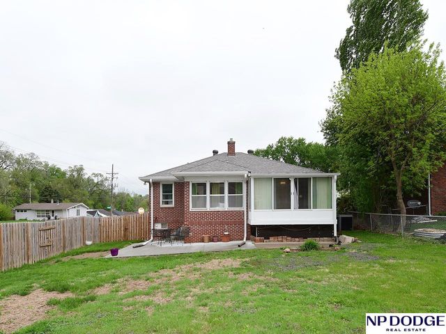 4949 Pratt Street, Omaha, NE 68104