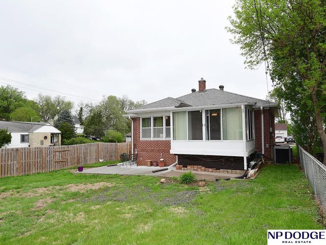 4949 Pratt Street, Omaha, NE 68104