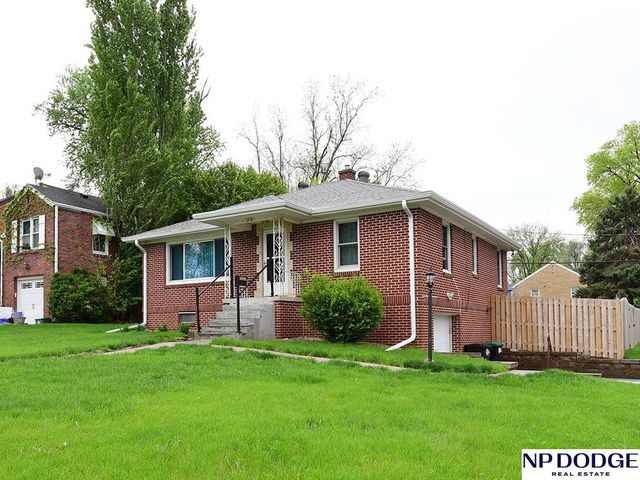 4949 Pratt Street, Omaha, NE 68104