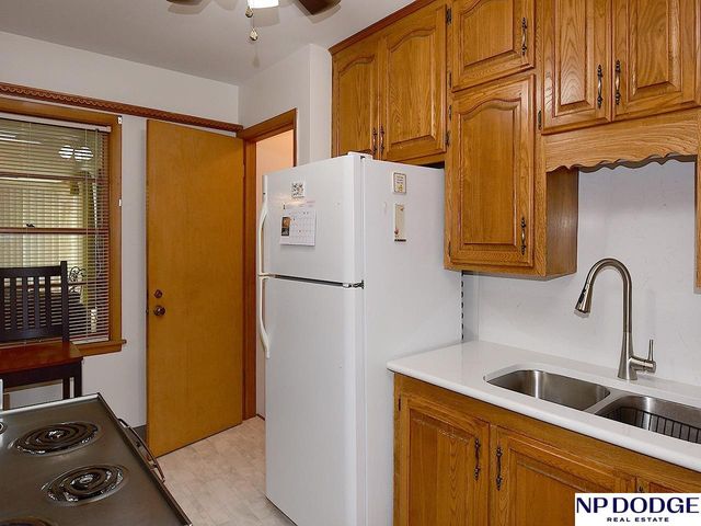 4949 Pratt Street, Omaha, NE 68104
