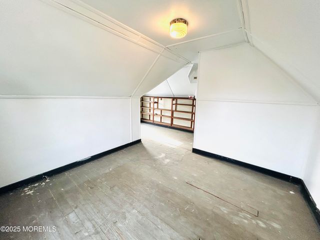 34 Rector Place, Red Bank, NJ 07701