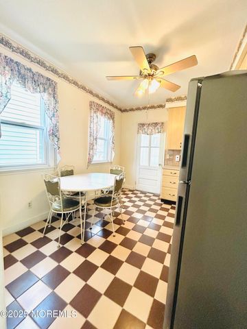 34 Rector Place, Red Bank, NJ 07701