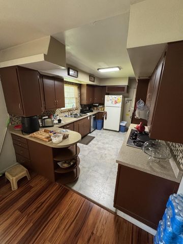 2114 W 3rd Place, Hobart, IN 46342