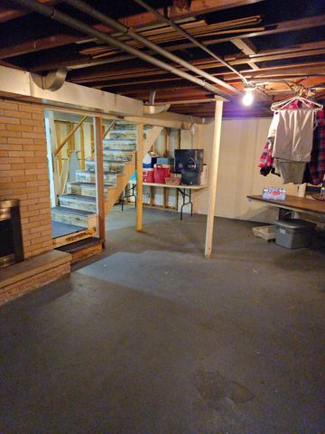 2114 W 3rd Place, Hobart, IN 46342