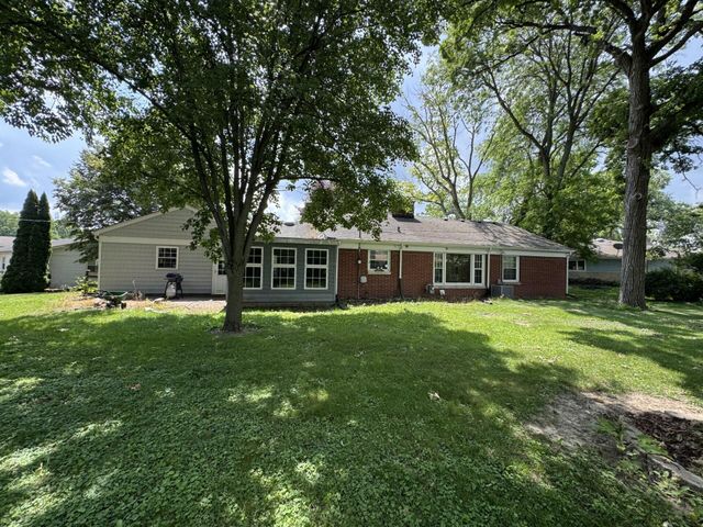 2114 W 3rd Place, Hobart, IN 46342