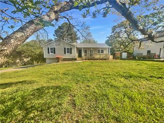 294 Farm Ridge NE Drive, Woodstock, GA 30188