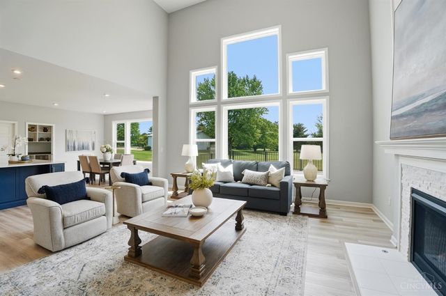 8050 Duke Boulevard, Deerfield Twp., OH 45040