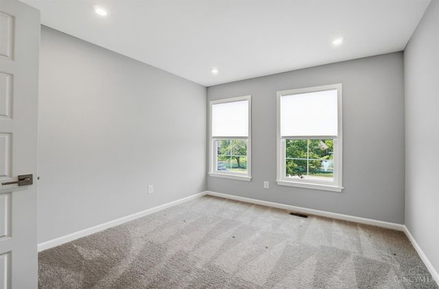 8050 Duke Boulevard, Deerfield Twp., OH 45040