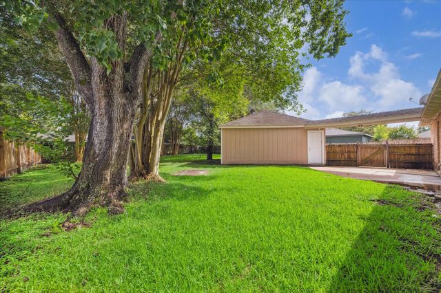 13603 Woodchester Drive, Sugar Land, TX 77498