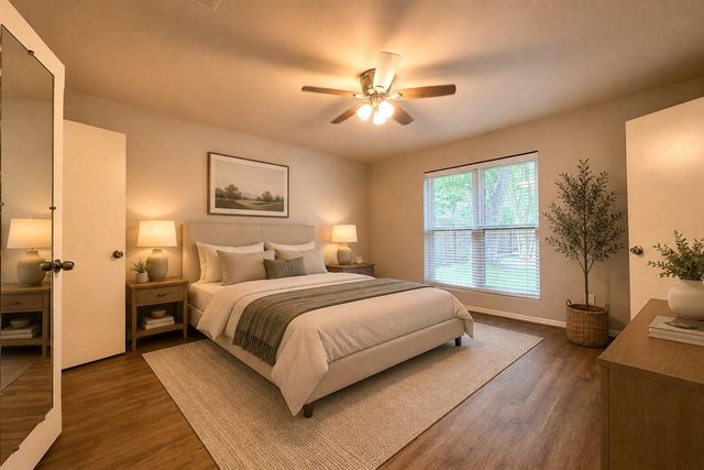 13603 Woodchester Drive, Sugar Land, TX 77498