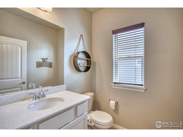 1866 Egnar St, Loveland, CO 80538