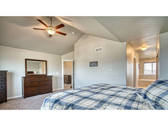 1866 Egnar St, Loveland, CO 80538