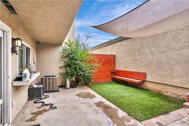 1312 Camelot, Corona, CA 92882
