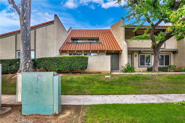 1312 Camelot, Corona, CA 92882