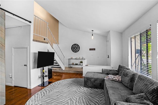 1312 Camelot, Corona, CA 92882