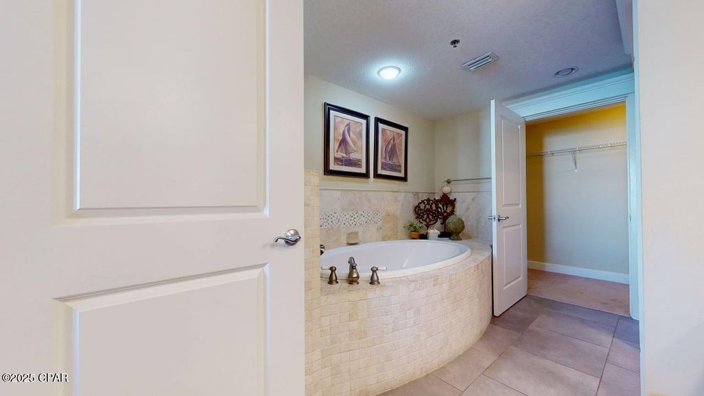 Image 44 of property listing at 11800 Front Beach 2-1402, Panama City Beach, FL 32407