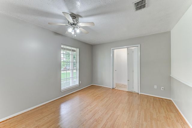 12211 Plumpoint Drive, Houston, TX 77099