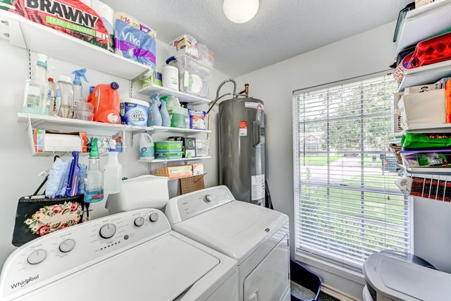 12211 Plumpoint Drive, Houston, TX 77099