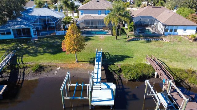1881 RIVEREDGE DRIVE, Tarpon Springs, FL 34689