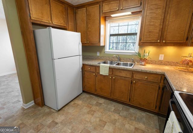 7231 Ironwood Drive, Gainesville, GA 30507