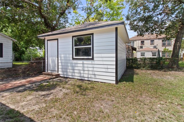 5641 Truett Street, Houston, TX 77023