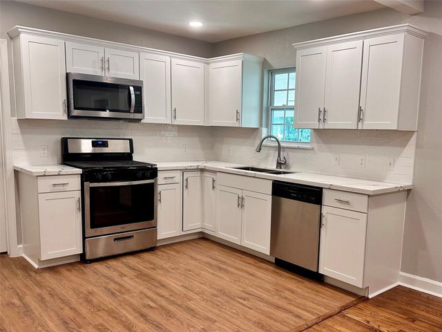 5641 Truett Street, Houston, TX 77023