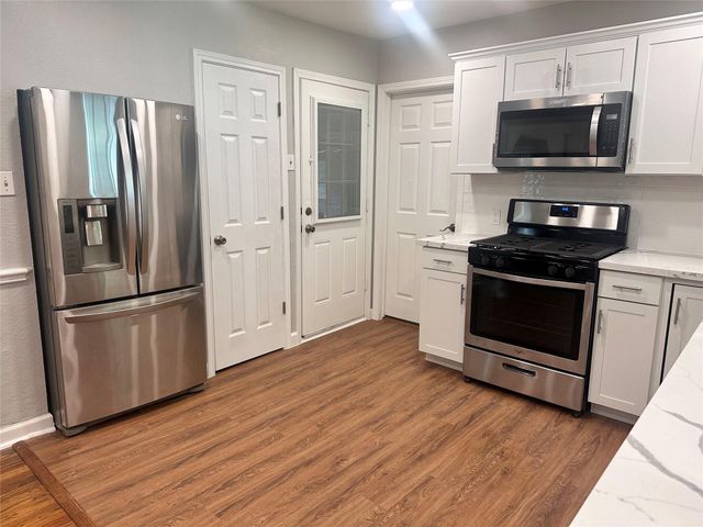 5641 Truett Street, Houston, TX 77023