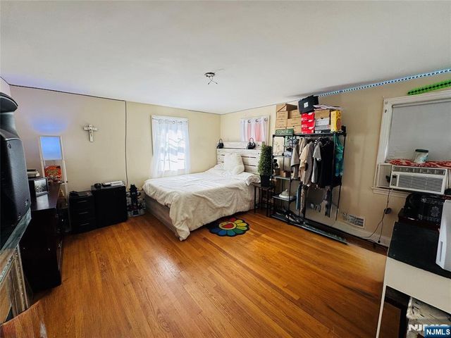 419-421 19th Avenue, Paterson, NJ 07504