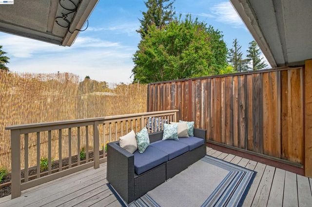 74 PETERS AVE, Pleasanton, CA 94566