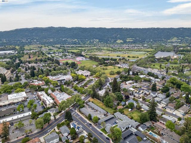 74 PETERS AVE, Pleasanton, CA 94566