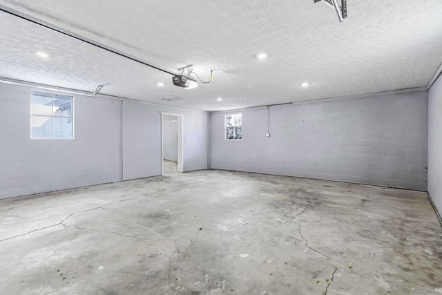 204 Crutchfield Street, Science Hill, KY 42553