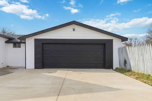 204 Crutchfield Street, Science Hill, KY 42553