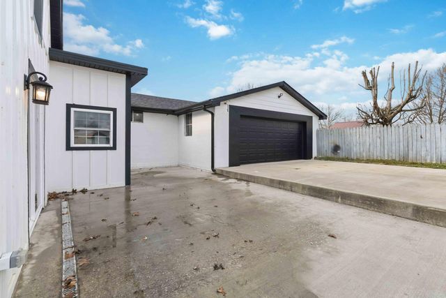 204 Crutchfield Street, Science Hill, KY 42553